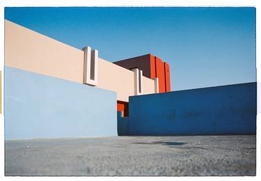 La Muralla Roja - Limited Edition of 10 thumb