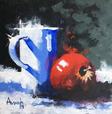 Red apple and porcelain mug thumb