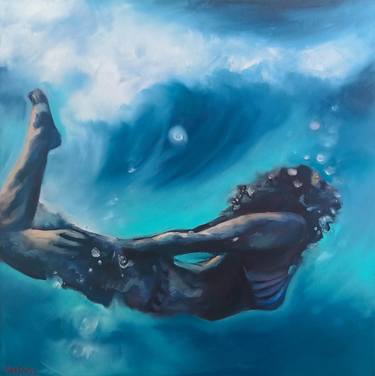 Underwater Swimming - Woman in Ocean thumb
