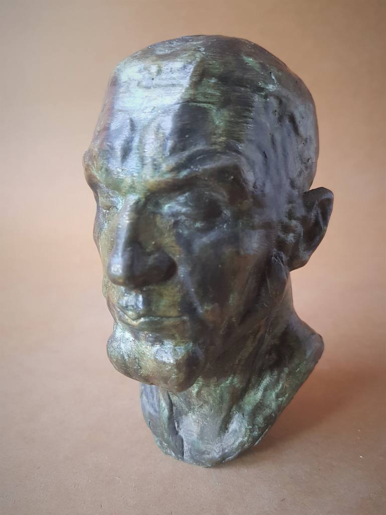 Original Art Deco Men Sculpture by Jorge Bianchi