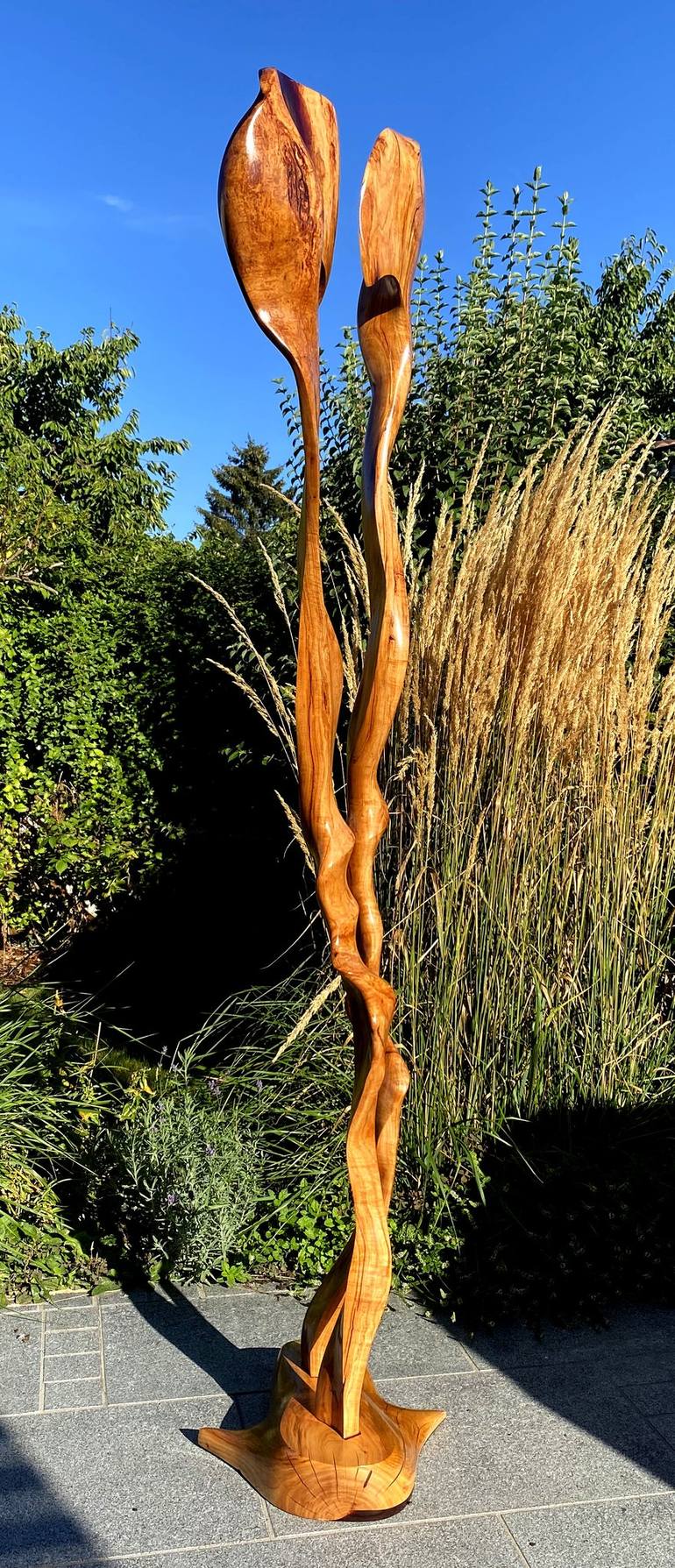 Original Figurative Abstract Sculpture by Hans-Juergen Gorenflo