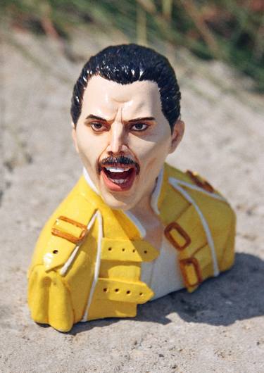 Freddie Mercury thumb