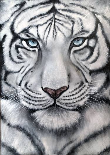 White tiger thumb