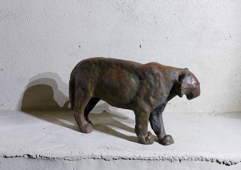 Original Figurative Animal Sculpture by Andrei Dolidze