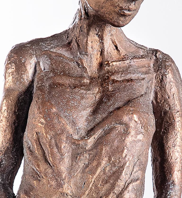 Original Figurative Women Sculpture by Annalisa Tescariappuhn