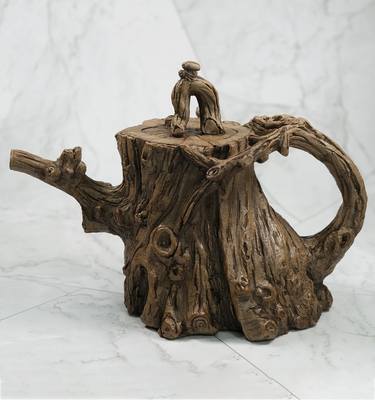 Twisted Tree Handmade Teapot thumb