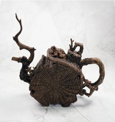 Antique Deer Shot Handmade Teapot thumb