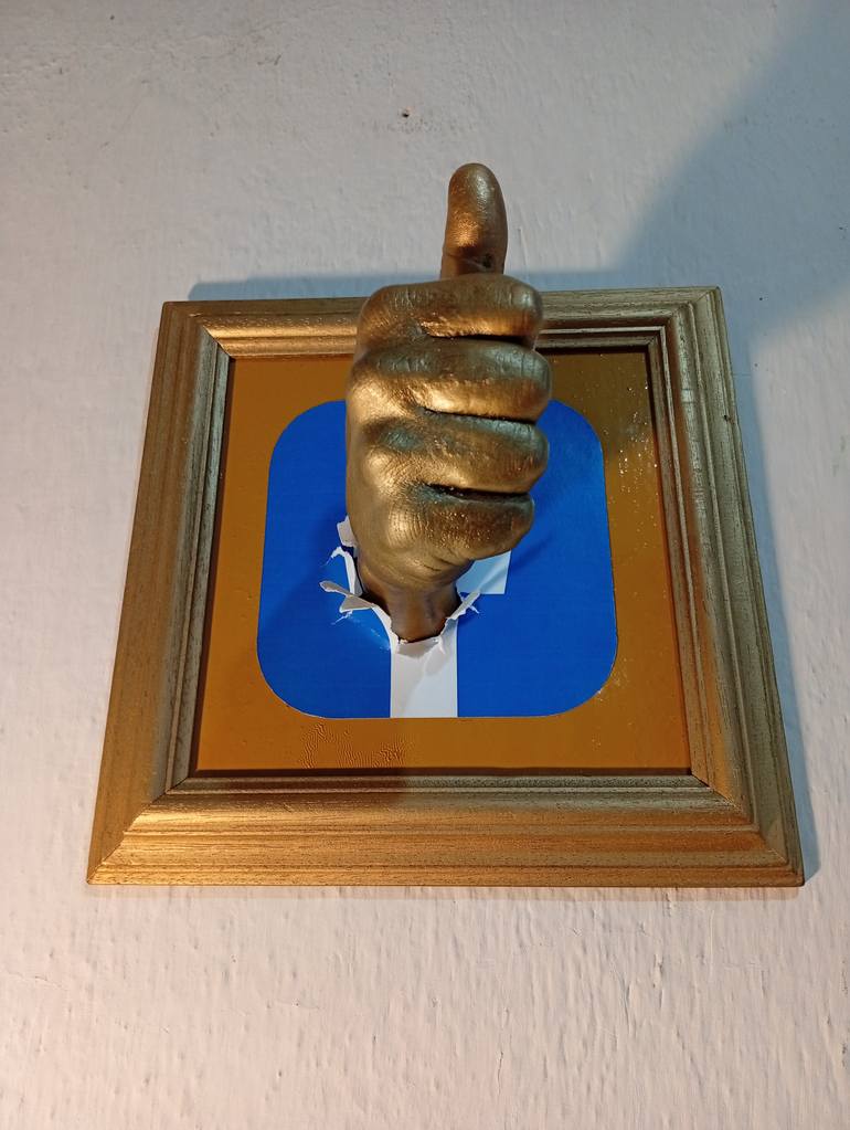 Original Pop Art Science/Technology Sculpture by Ilina Laurentiu