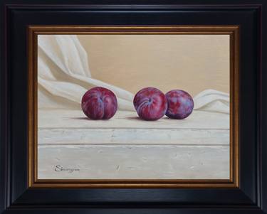 Red Plums (32 x40cm, oil on Panel) thumb