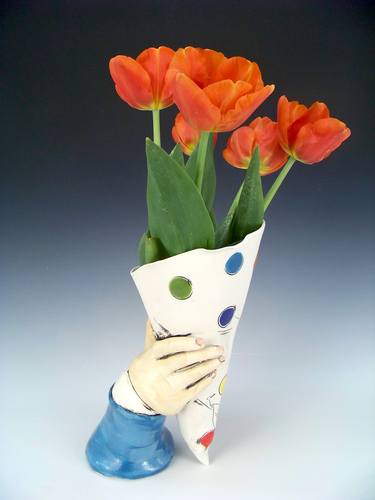 Flowers to go vase thumb
