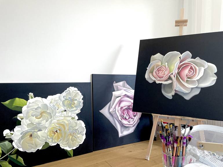 Original Realism Floral Painting by Oksana Vinnichenko