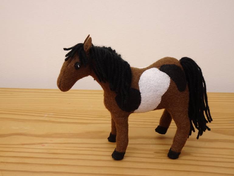 Original Figurative Landscape Painting by Sveta Peuch