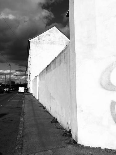 Storm clouds, they gather. thumb