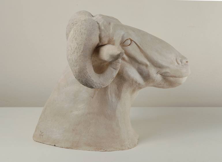 Original Figurative Animal Sculpture by Young Melmoth