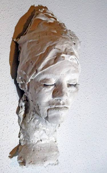 Original Women Sculpture by Reinhard Riedel