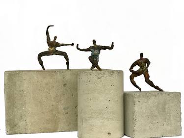 Limited edition Set 3 Bronze Handcrafted Fight Club Sculptures thumb