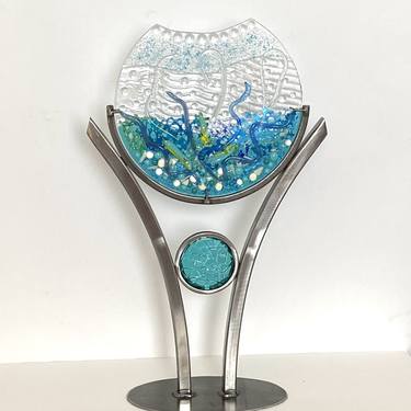 Fishbowl Bubbles Glass Table Top Sculpture thumb