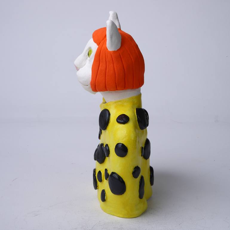 Original Figurative Animal Sculpture by Fiona Hodges