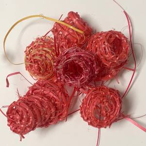 Form (Red)