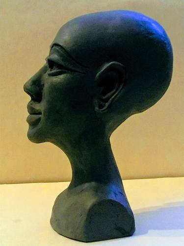 The daughter of Nefertiti. thumb