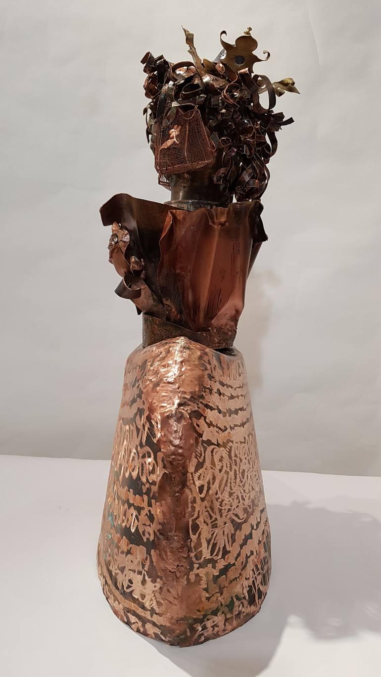 Original Figurative Women Sculpture by Iris Vargas