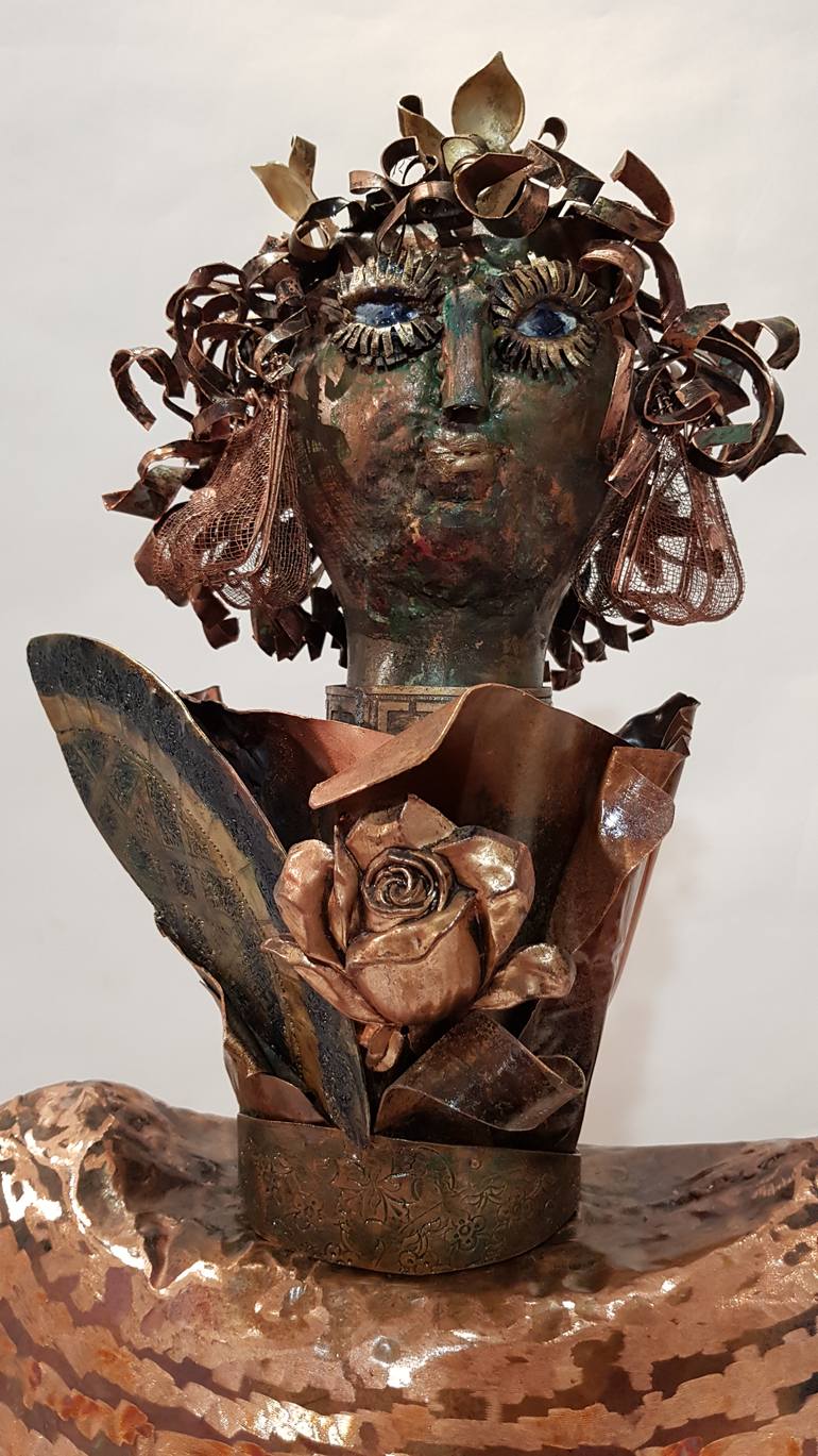 Original Figurative Women Sculpture by Iris Vargas