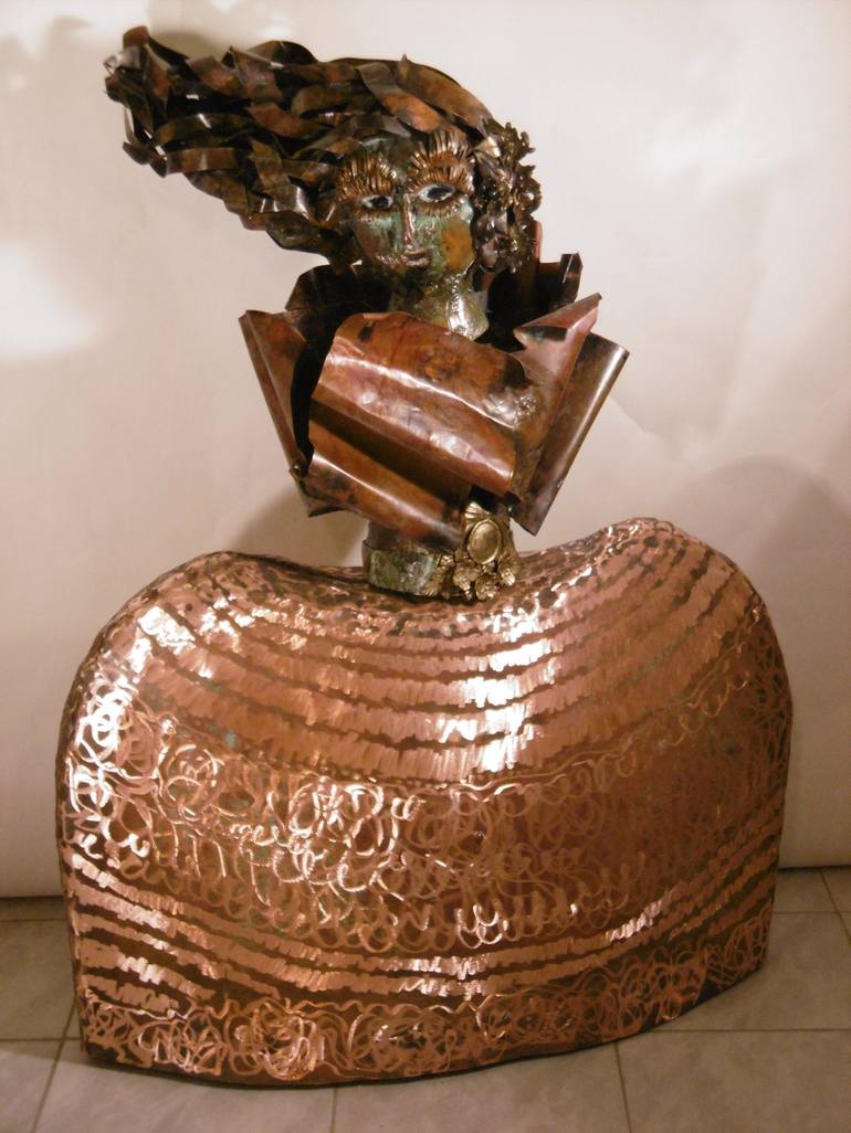 Original Women Sculpture by Iris Vargas