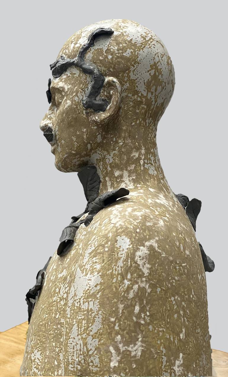 Original Abstract Body Sculpture by Thuy Nguyen