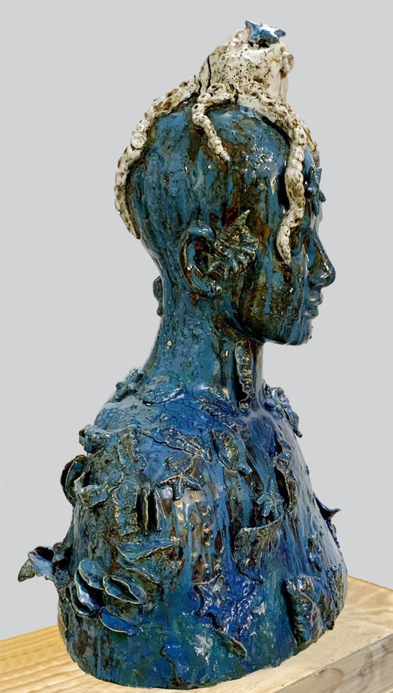 Original Expressionism People Sculpture by Thuy Nguyen