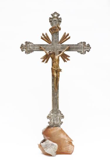 Sculptural 18th Century Italian Crucifix with Sunrays on Calcite Crystal thumb