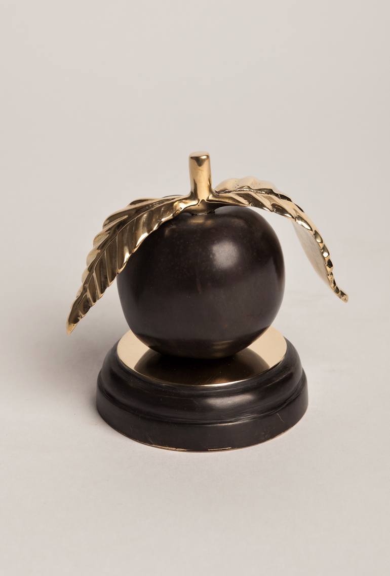 Original Art Deco Still Life Sculpture by Veaceslav Jiglitski