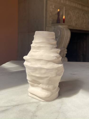Gaia Vase thumb