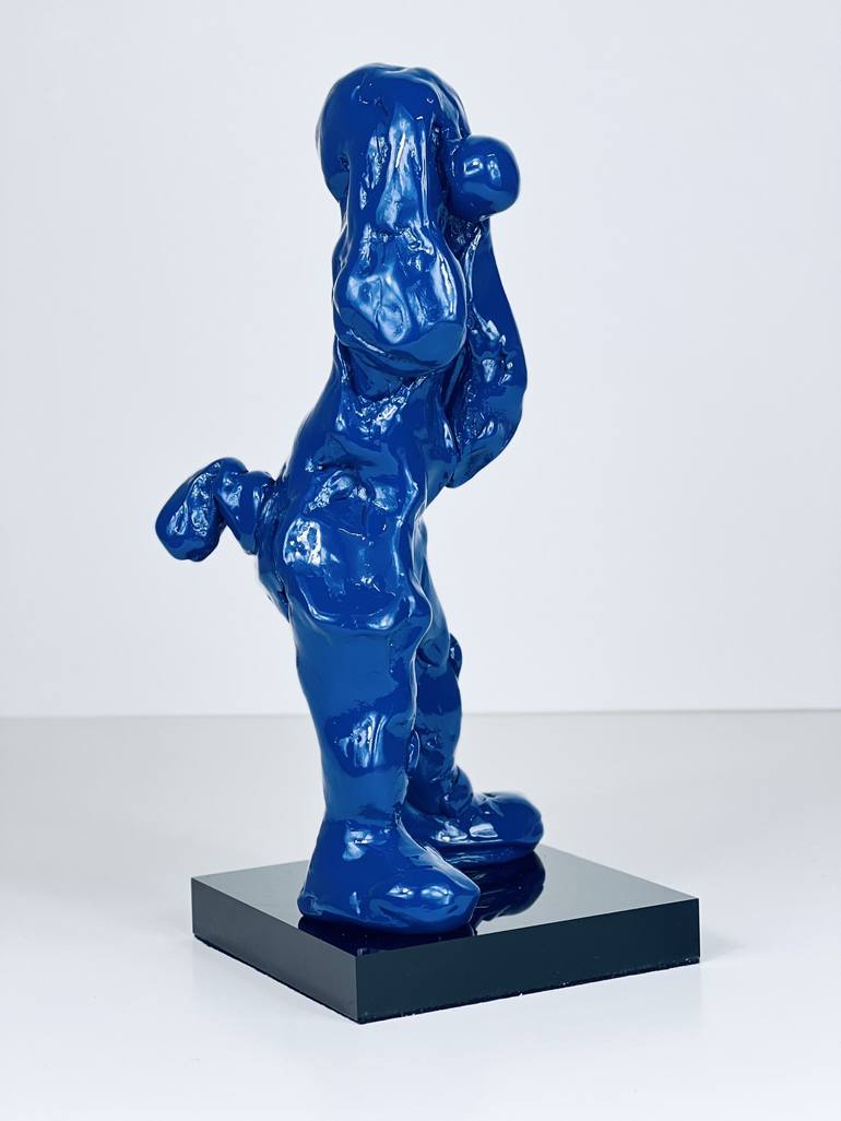 Original Figurative Body Sculpture by neil hedger