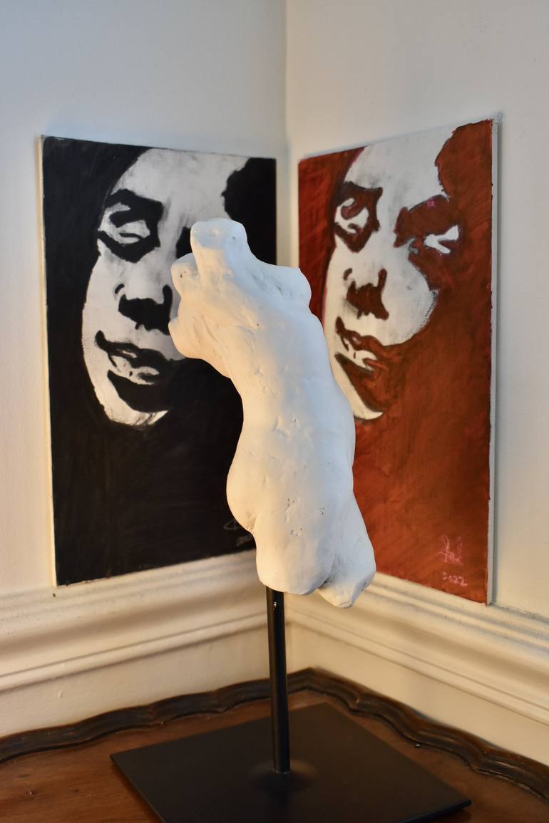 Original Contemporary People Sculpture by Shlomit Saar Cohen