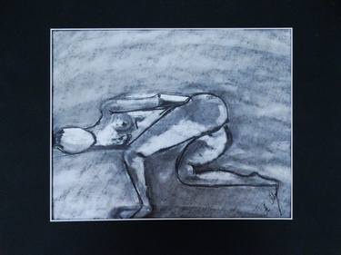 " Model in pose..." thumb