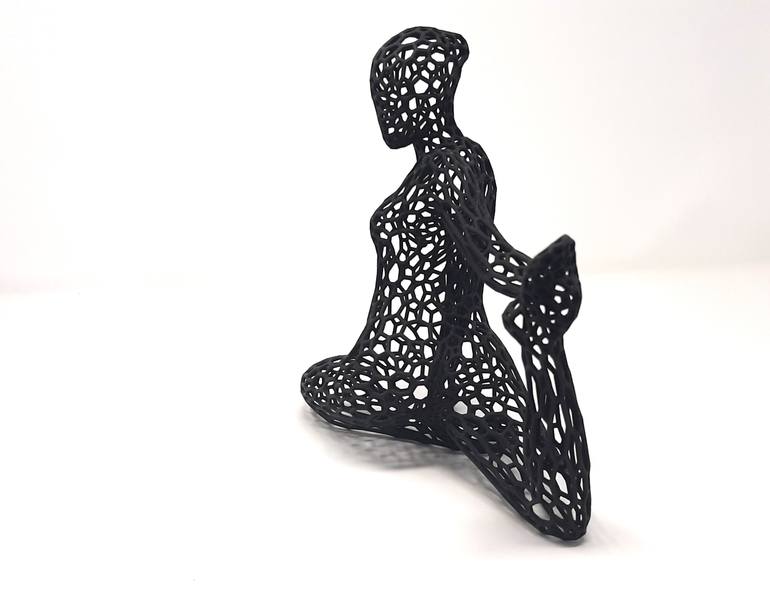 Original Figurative Women Sculpture by Giacomo Toth