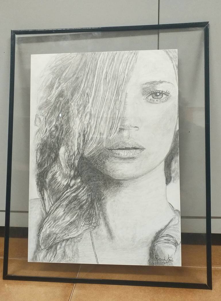 Original Figurative Portrait Drawing by Lorenzo Valenzuela