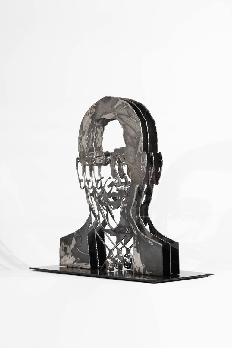 Original Politics Sculpture by Lea Poncharal