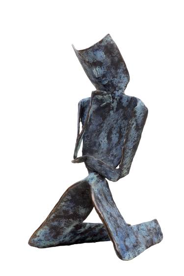 Original Figurative Men Sculpture by Nikolas Tsorpatzidis