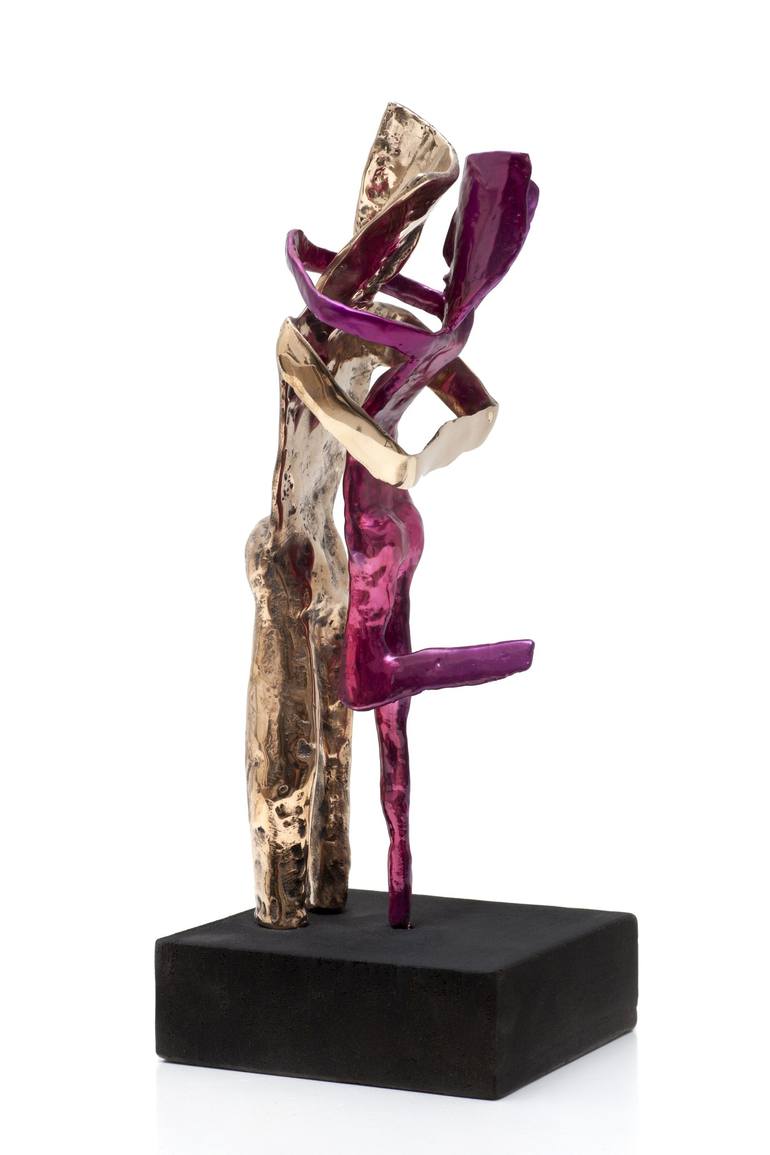 Original Figurative Love Sculpture by Nikolas Tsorpatzidis