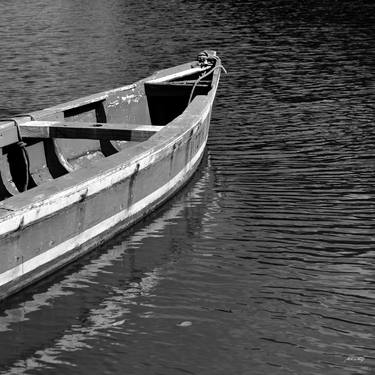 Canoe and reflection (BW) thumb