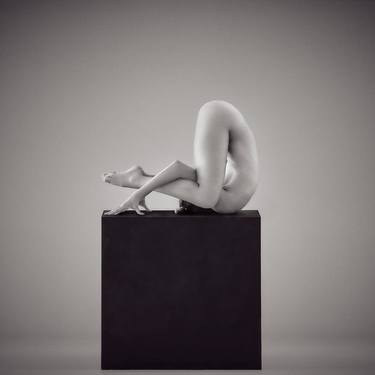 Original Fine Art Nude Photography by francesco chinazzo