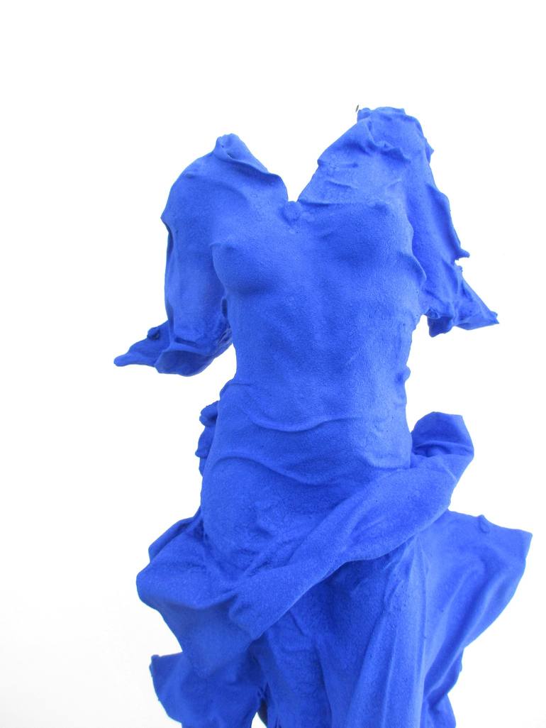 Original Women Sculpture by jean-yves verne