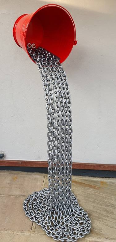 Pouring Chain thumb