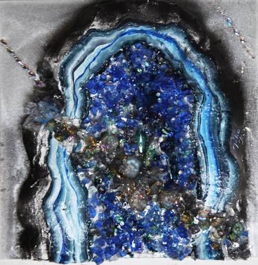 Blue and Grey Geode. Silver crystal geode. Geode resin art. Small resin painting. Resin wall sculpture. Resin wall decor. Geode wall decor. Crystal painting. Amethyst artwork. thumb