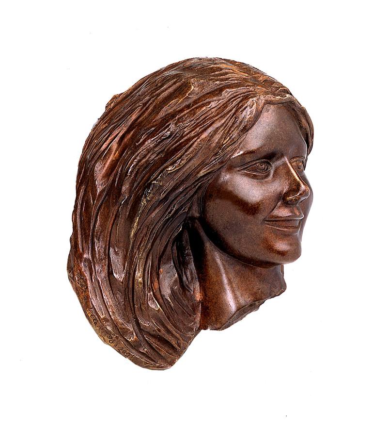 Original Figurative Women Sculpture by Agostino Viola