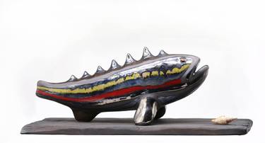 Wavy Fish - Ceramic Sculpture thumb