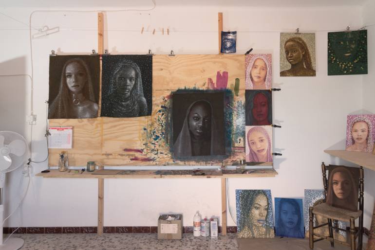 Original Conceptual Women Painting by José Gislero