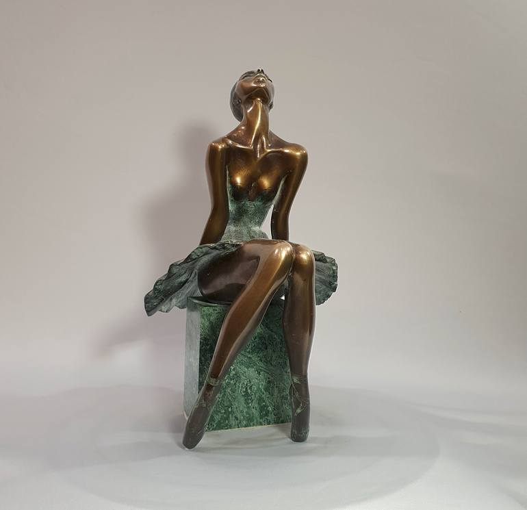 Original Figurative Performing Arts Sculpture by Alex Radionov