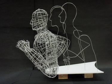 wire man thumb